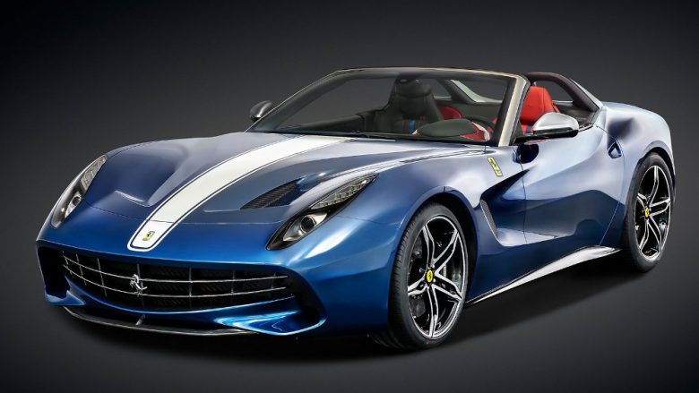 2016 Ferrari F60America Front Angle