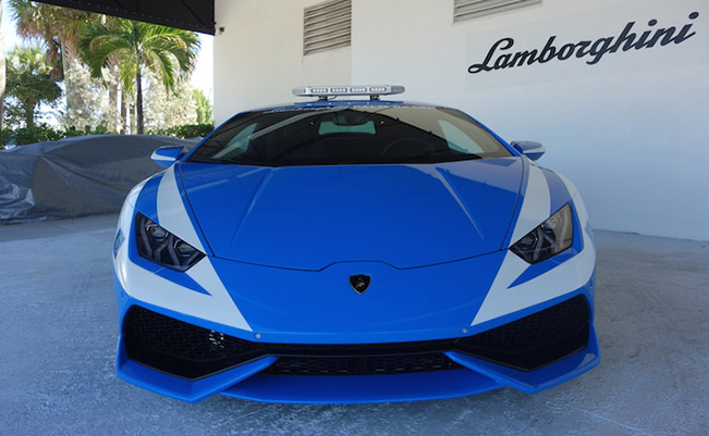 Lamborghini Huracan Police Car Revving