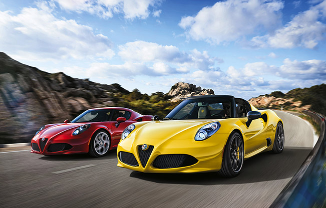 2016 Alfa Romeo 4C Spider Front Angle