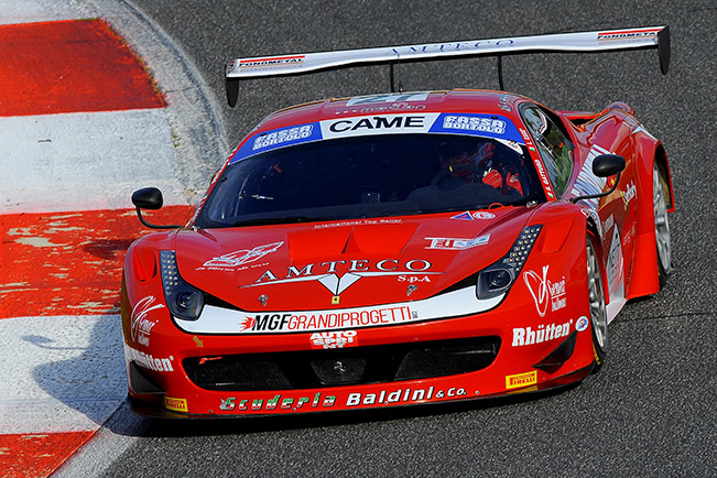 Italia GT Championship - Twelve Ferrari on track at Monza