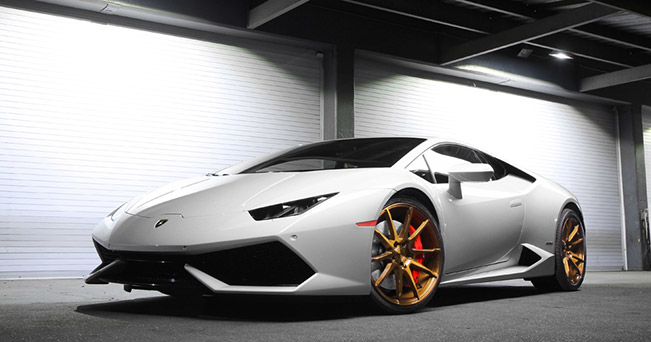 2015 Savini Lamborghini Huracan Forza BM12 Front Angle