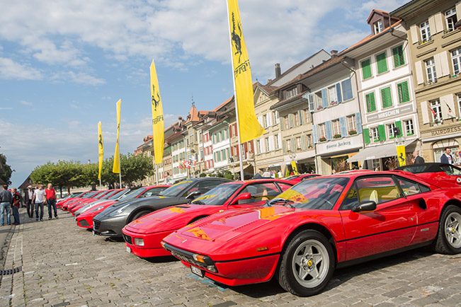 223 Ferraris meet in Switzerland